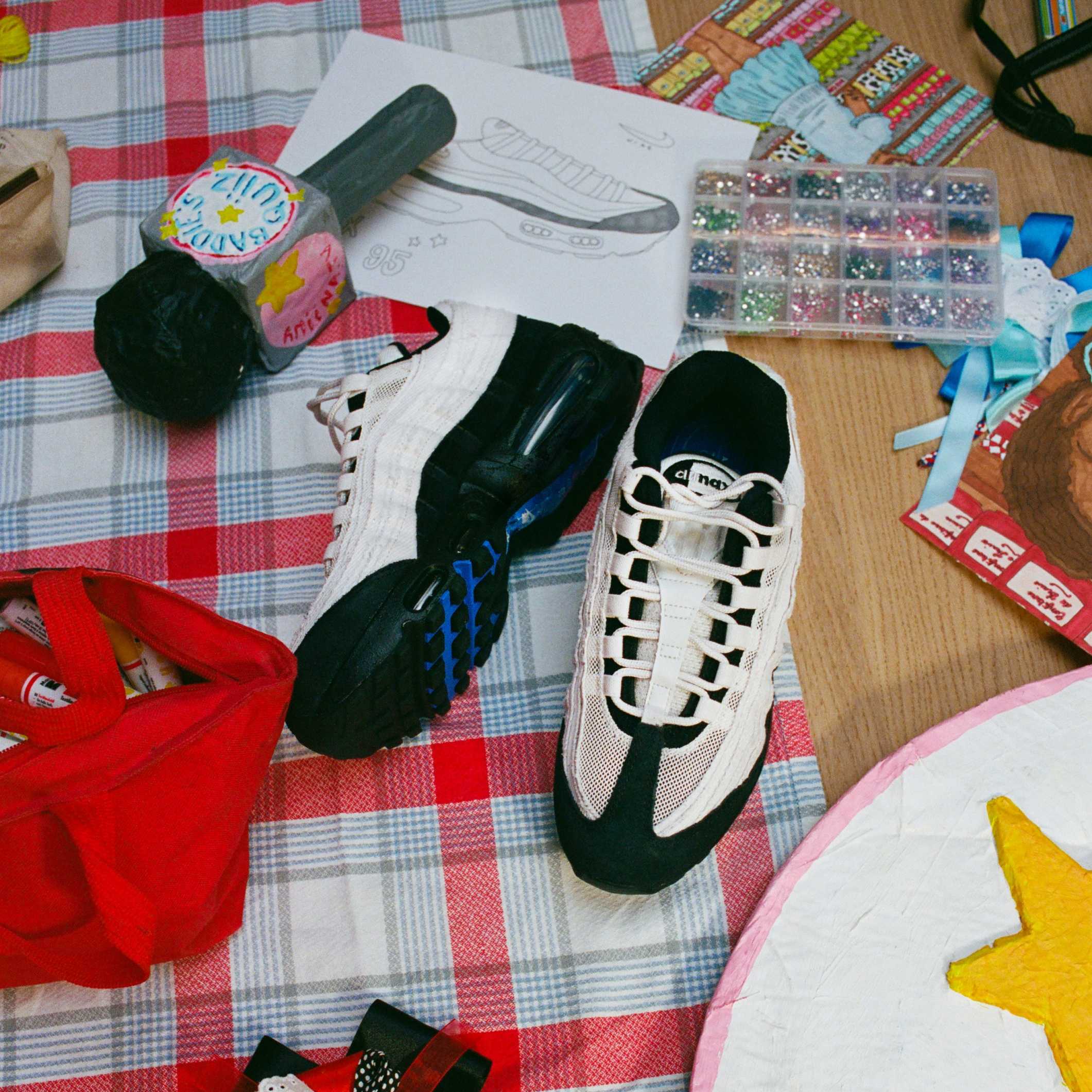 city to the world air max pack