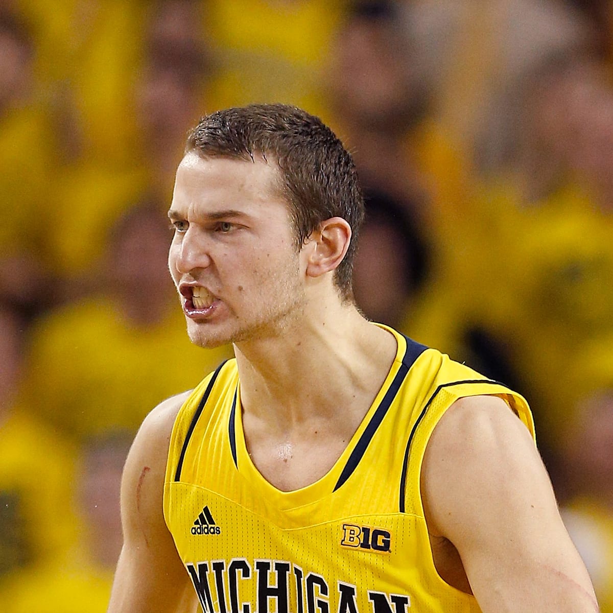 Nik stauskas michigan jersey store