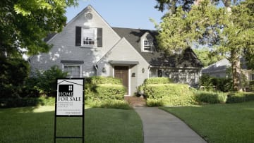 Get familiar with the best markets for first-time home buyers.