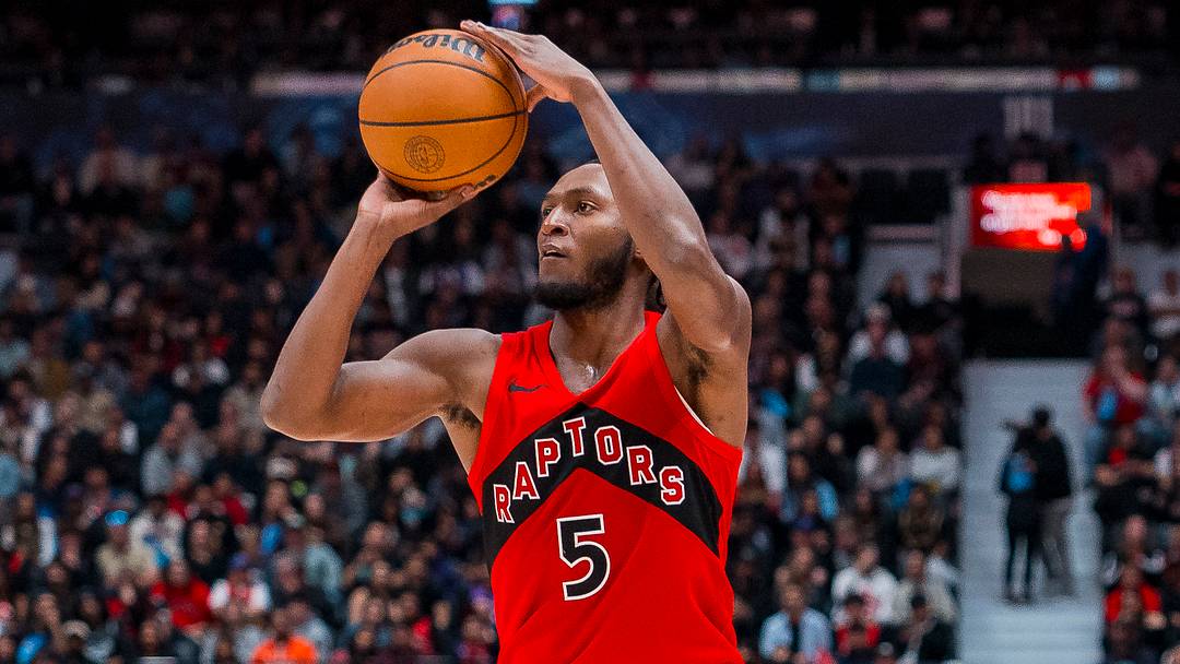 Oct 10, 2026; Vancouver, British Columbia, CAN; Toronto Raptors guard Immanuel Quickley (5) shoots against the Los Angeles Clippers in the second half at Rogers Arena. Mandatory Credit: Bob Frid-Imagn Images