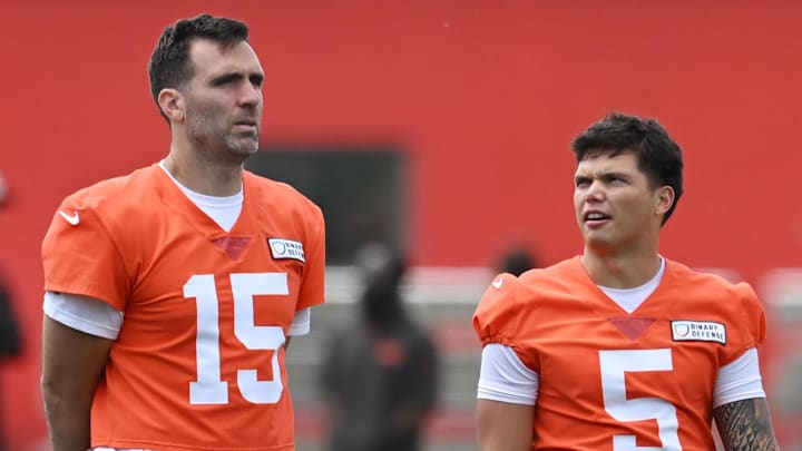Cleveland Browns quarterback Dillon Gabriel talks to quarterback Joe Flacco. Cleveland Browns quarterback Dillon Gabriel talks to quarterback Joe Flacco.