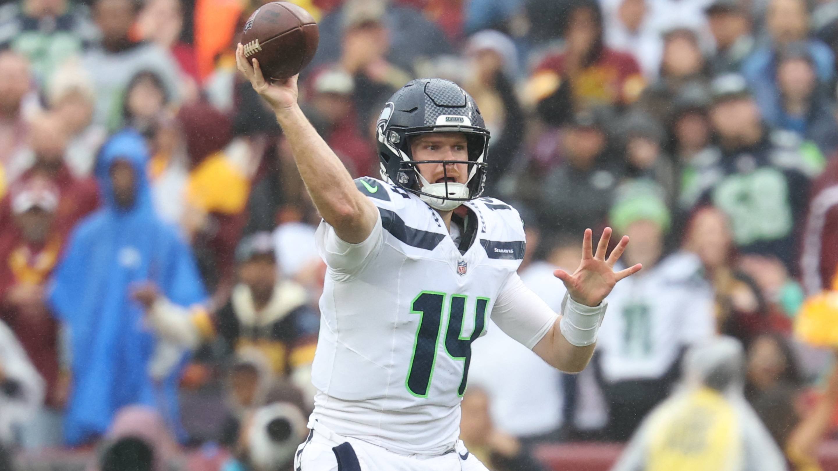 4 Winners & 3 Losers From Seahawks Shocking Loss to Commanders