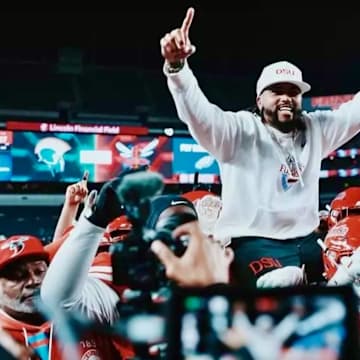 DeSean Jackson's players hoist him in celebration