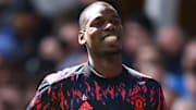 Paul Pogba s'éloigne de Manchester