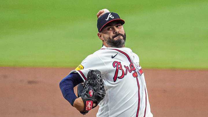 Aug 6, 2026; Cumberland, Georgia, USA; Atlanta Braves pitcher Martin Perez (33) pitches against the Miami Marlins during the first inning at Truist Park. Mandatory Credit: Dale Zanine-Imagn Images