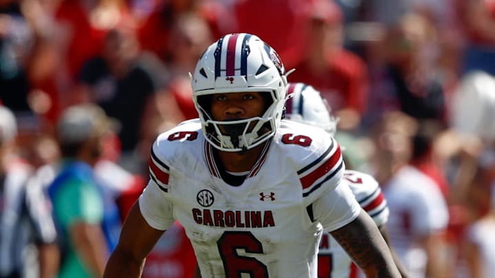 Oct 12, 2024; Tuscaloosa, Alabama, USA; South Carolina Gamecocks edge Dylan Stewart (6) during the second half at Bryant-Denny Stadium. Mandatory Credit: Butch Dill-Imagn Images Oct 12, 2024; Tuscaloosa, Alabama, USA; South Carolina Gamecocks edge Dylan Stewart (6) during the second half at Bryant-Denny Stadium. Mandatory Credit: Butch Dill-Imagn Images