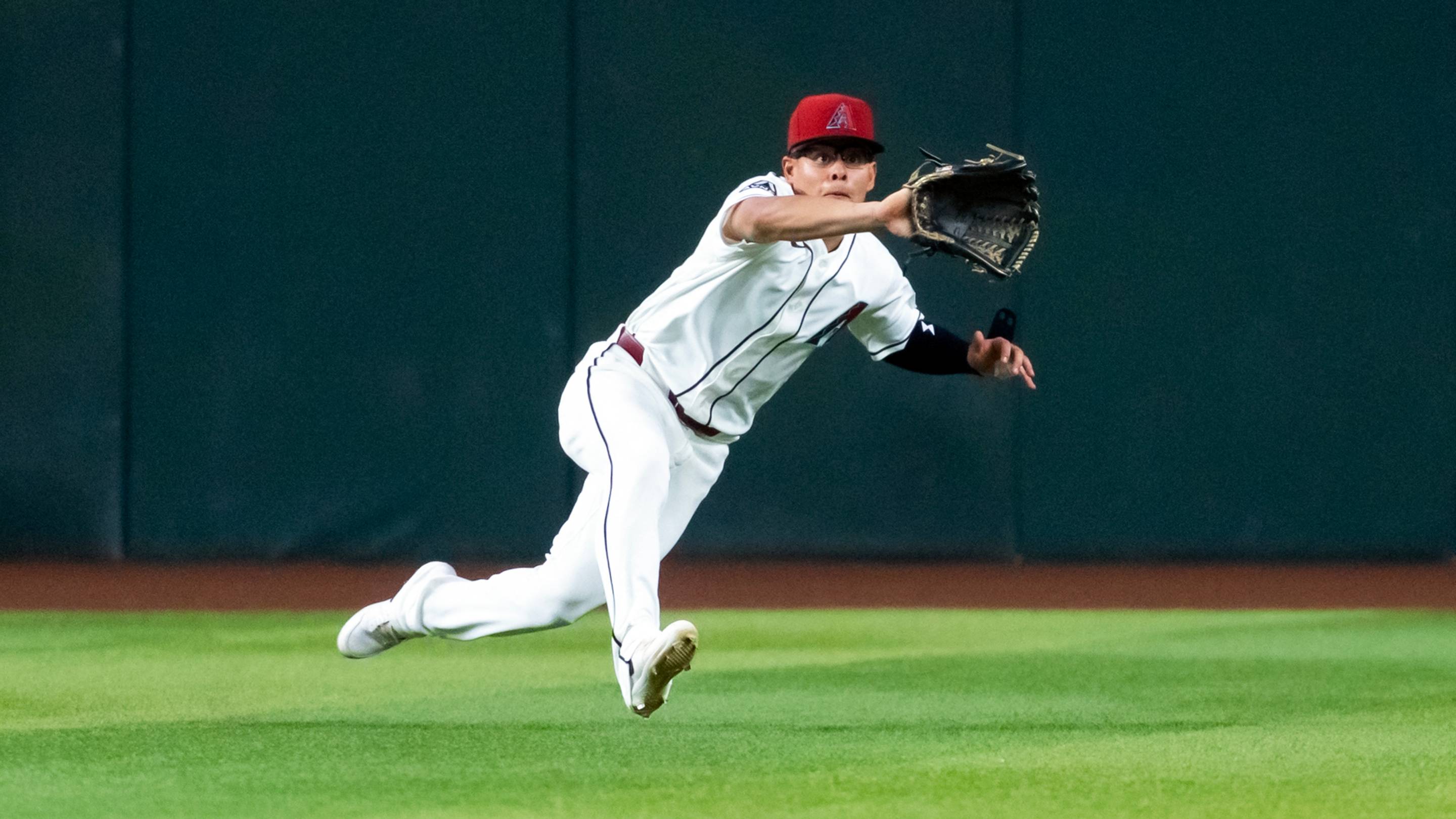 Why Diamondbacks Made Surprise Decision to DFA Jorge Barrosa