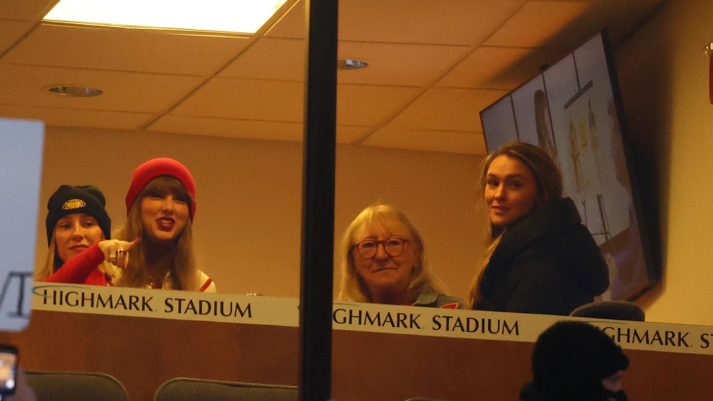 Kelce Family Joy
