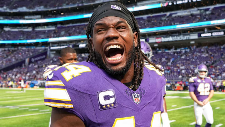 Minnesota Vikings safety Josh Metellus