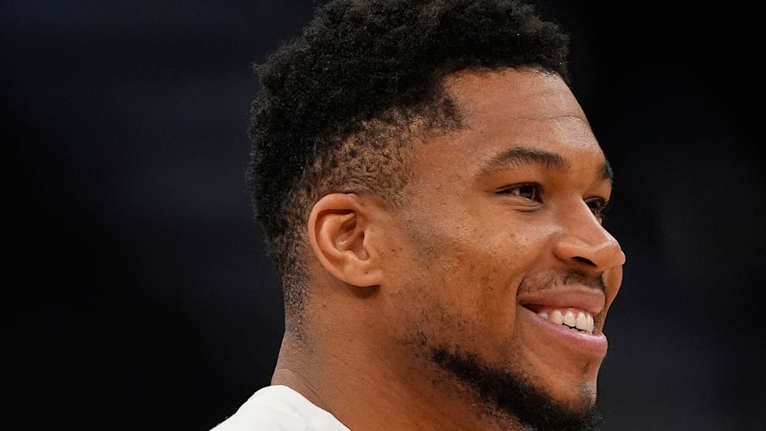 Portland Trail Blazers v Milwaukee Bucks