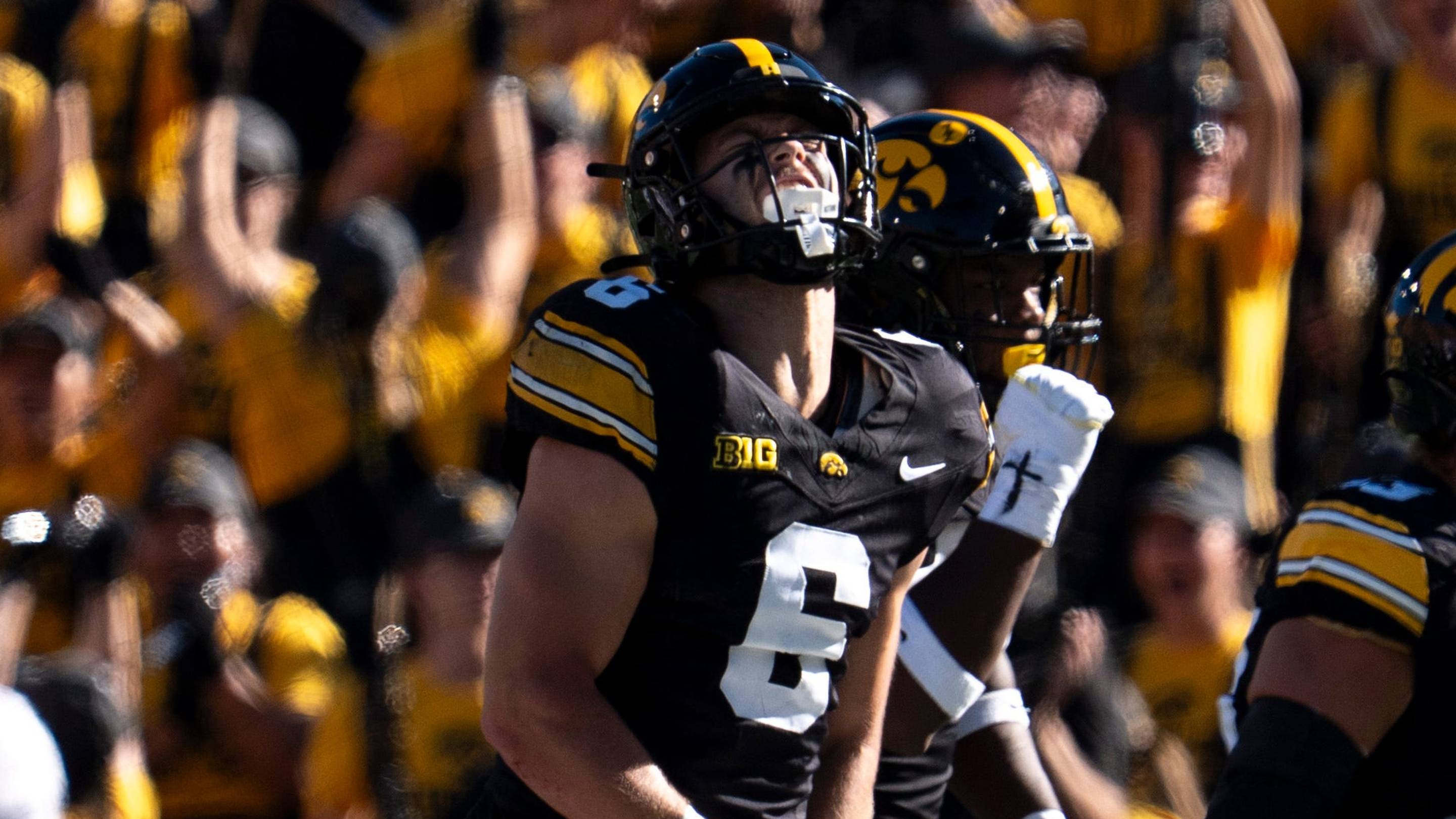 Defense Travels: How Iowa Football Exploits Advantages Against Washington