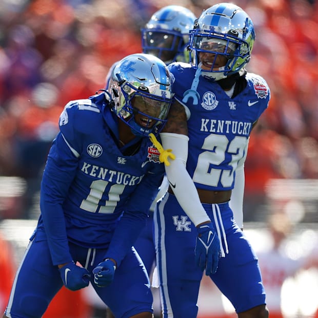 Kentucky Wildcats defensive back Zion Childress reacts after a play against the Clemson Tigers.