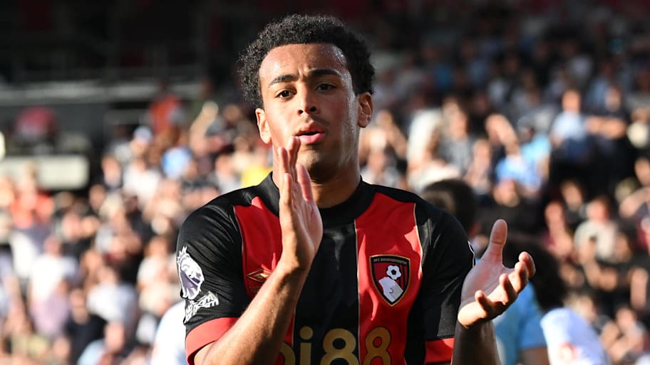 Tyler Adams credited manager Andoni Iraola for helping him find his consistency again after recovering from injury. | IMAGO/Pro Sports Images
