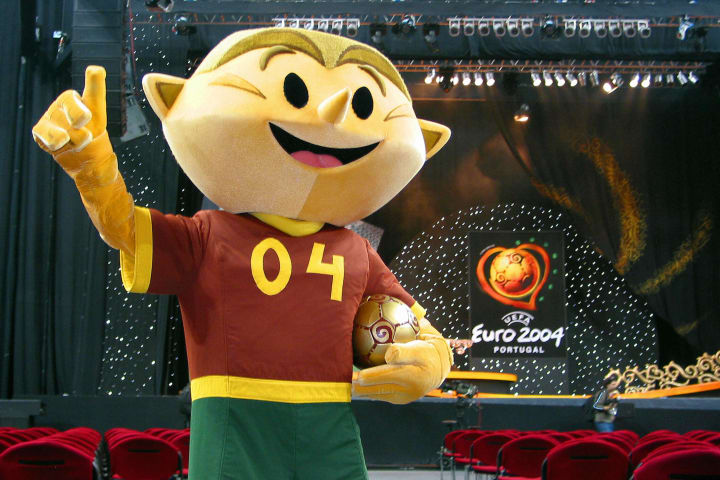 Kinas the Euro 2004 mascot poses for pho