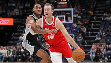 San Antonio Spurs v Memphis Grizzlies