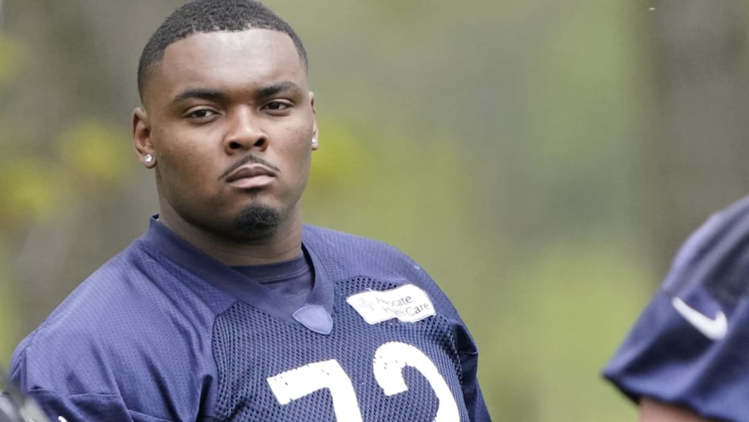 May 10, 2024; Lake Forest, IL, USA; Chicago Bears offensive lineman Kiran Amegadjie (72) during Chicago Bears rookie minicamp at Halas Hall.