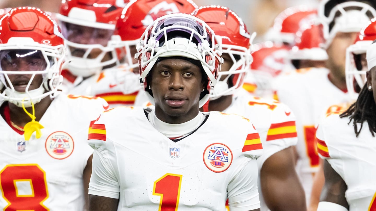 Chiefs’ Xavier Worthy Ruled Out of Season Opener After First-Quarter Collision