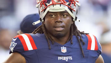 New England Patriots running back Rhamondre Stevenson (38) against the Arizona Cardinals at State Farm Stadium.