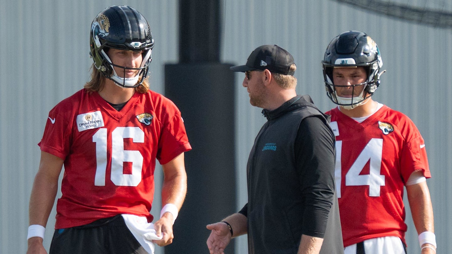 Jaguars Coach Coen Confirms Travis Hunter Two-Position Role for 2025