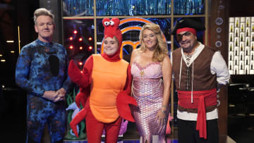 MASTERCHEF JUNIOR: L-R: Gordon Ramsay, Tilly Ramsay, Daphne Oz and Aarón Sánchez in the “Under The Sea” episode of MASTERCHEF JUNIOR airing Monday, March 11 (8:00-9:00PM) ET/PT on FOX. CR: Greg Gayne. © 2024 FOX Media LLC.