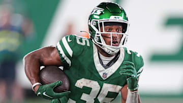 Minnesota Vikings RB Xazavian Valladay