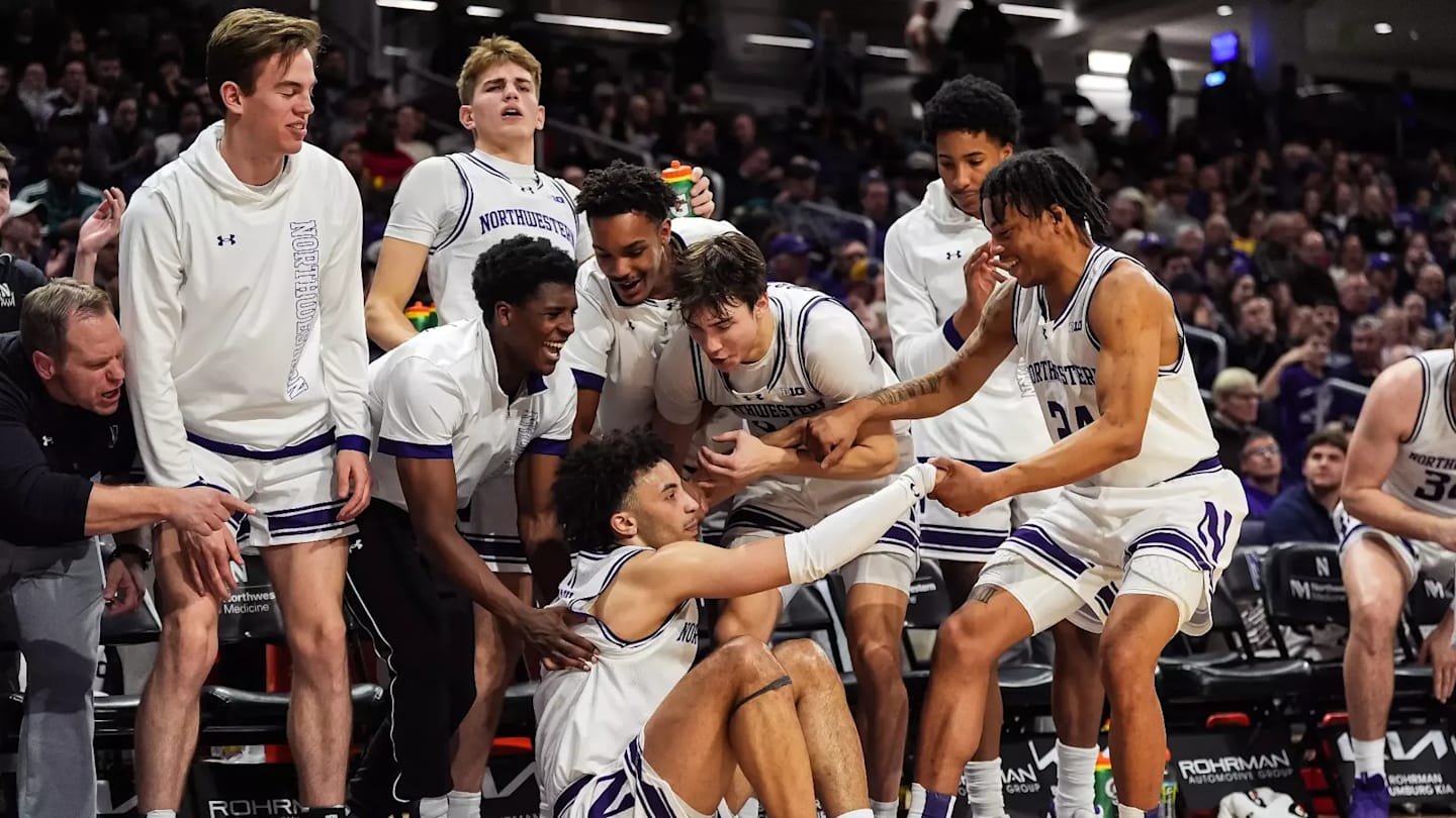 northwestern-transfer-forward-commits-to-etsu