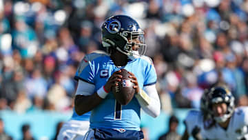 Tennessee Titans quarterback Cam Ward