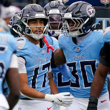 Tennessee Titans wide receiver Chimere Dike (17) celebrates a touchdown against the Los Angeles Chargers