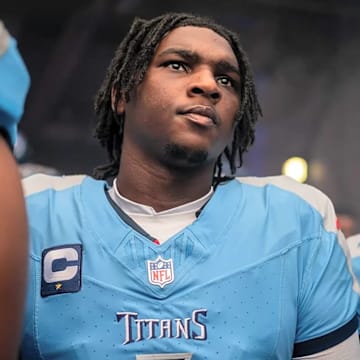 Tennessee Titans quarterback Cam Ward