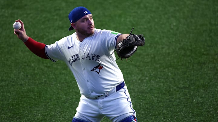 Alejandro Kirk, receptor titular de la novena canadiense, será el único jugador nacido en México en la Serie Mundial 2025 de las Grandes Ligas. 