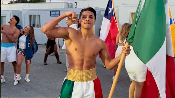 Emiliano es hijo de la leyenda del boxeo mexicano Fernando "El Feroz" Vargas