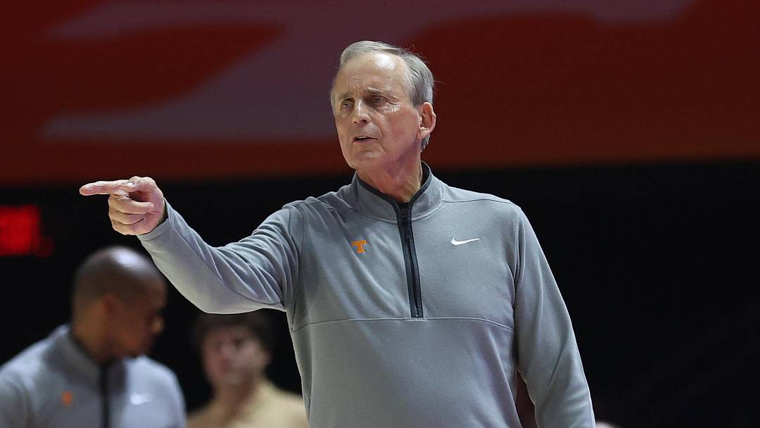 Feb 18, 2026; Knoxville, Tennessee, USA;  Tennessee Volunteers head coach Rick Barnes during the first half against the Oklahoma Sooners at Thompson-Boling Arena at Food City Center. Mandatory Credit: Randy Sartin-Imagn Images