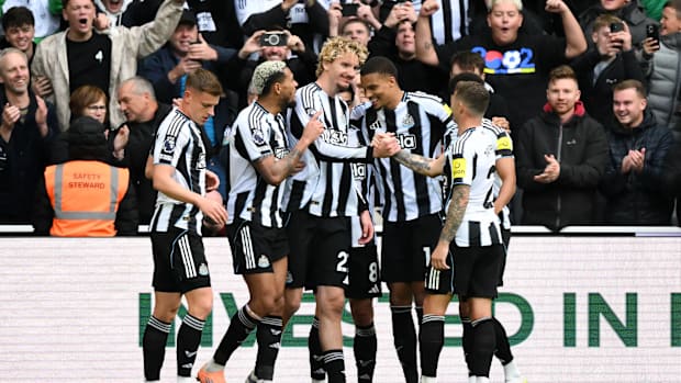 Newcastle players