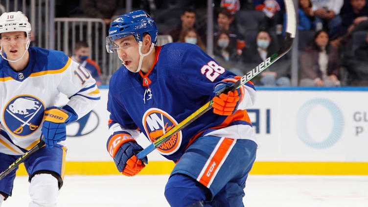 The New York Islanders dropped the ball by passing on future NHL stars by taking Michael Dal Colle fifth overall.