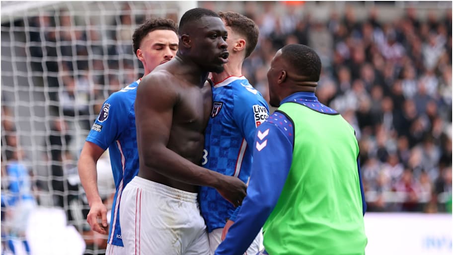 Brian Brobbey celebrates scoring Sunderland’s winner against Newcastle.