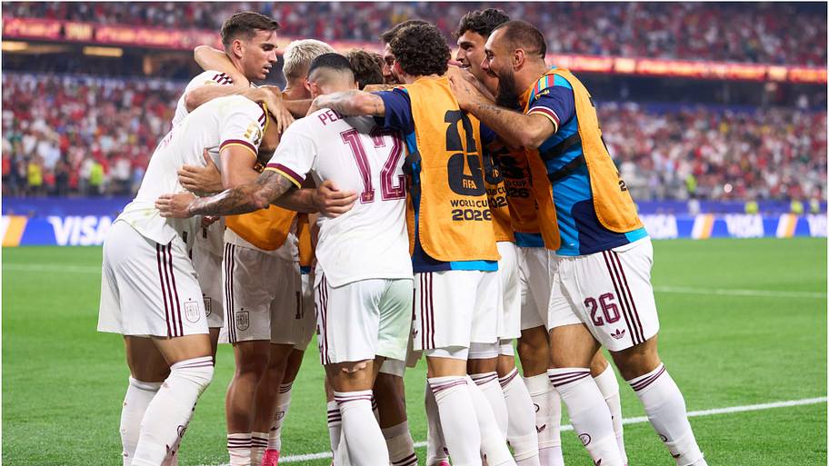 Spain’s players celebrate 