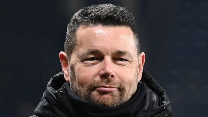 Pierre Sage veut renforcer son équipe dès cet hiver. Pierre Sage veut renforcer son équipe dès cet hiver.