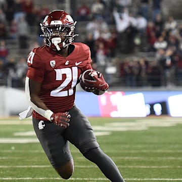 Former Washington State Cougars running back Wayshawn Parker (21) transferred to play for the Utah Utes in 2025.