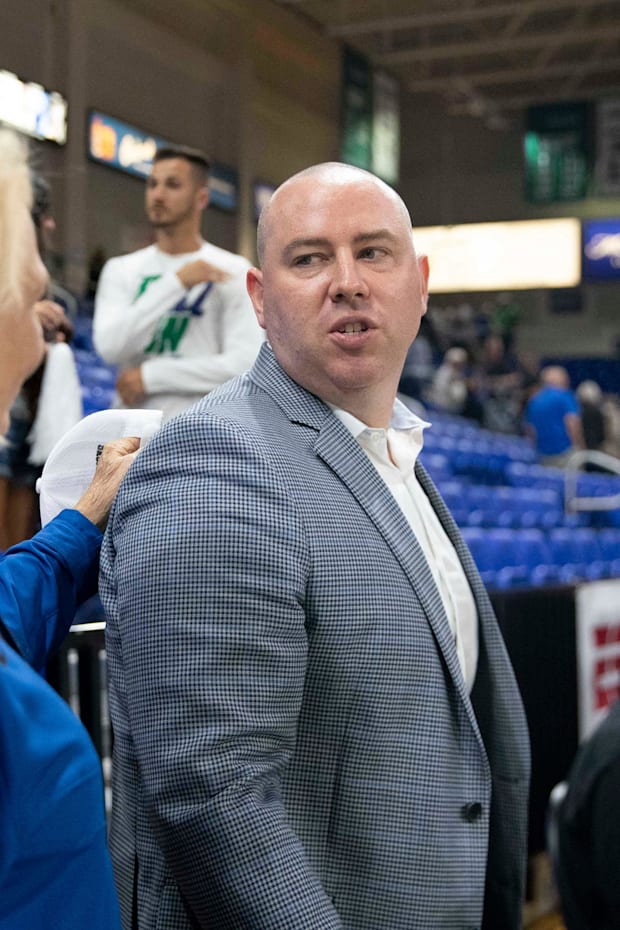Florida Gulf Coast Eagles head coach Michael Fly
