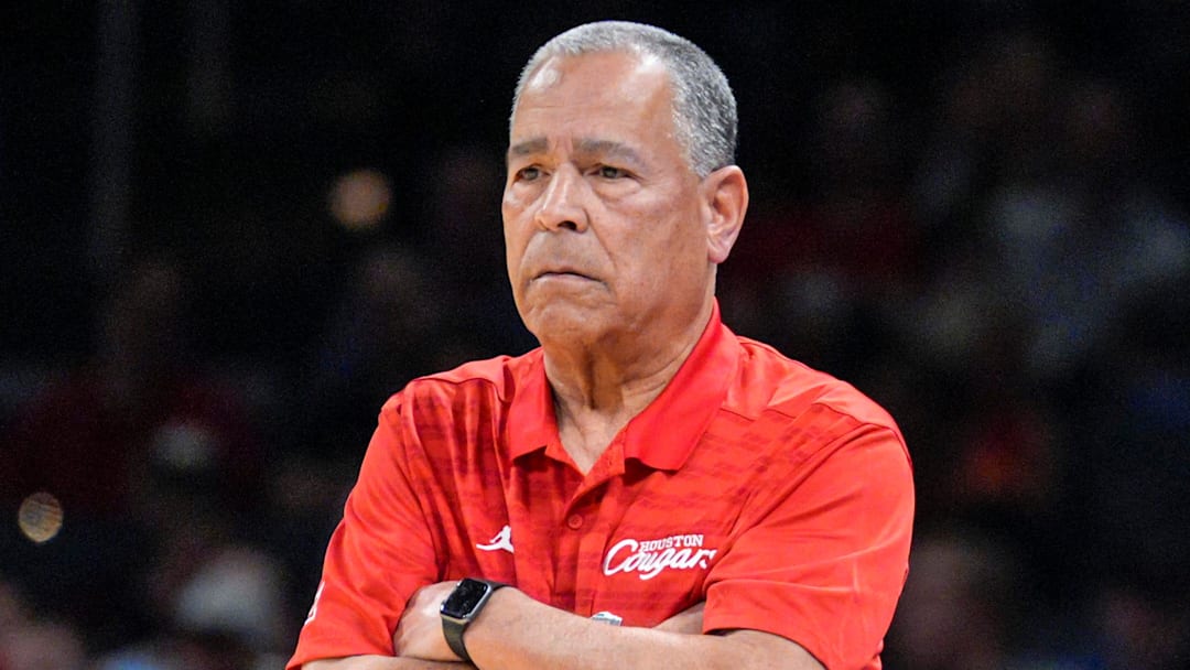 Houston head coach Kelvin Sampson stands near the bench in the first half during a first round men’s basketball game of the NCAA Tournament between Houston and Idaho, at Paycom in Oklahoma City on Thursday, March 19, 2026.