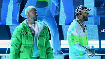 J Balvin y Anuel AA son dos artistas reconocidos del género urbano en Latinoamérica