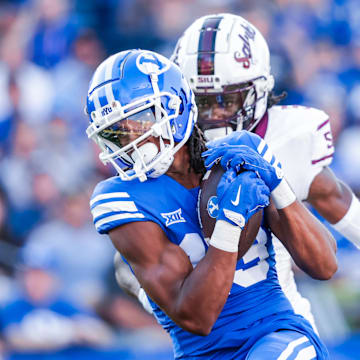 BYU wide receiver Jojo Phillips catches a 57-yard touchdown from Jake Retzlaff