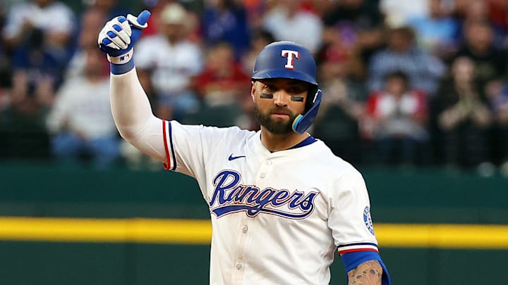 Los Angeles Angels v Texas Rangers