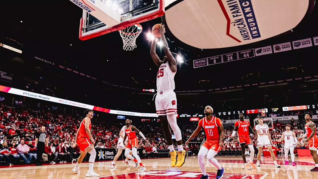 Wisconsin Badgers vs. Texas-Rio Grand Valley