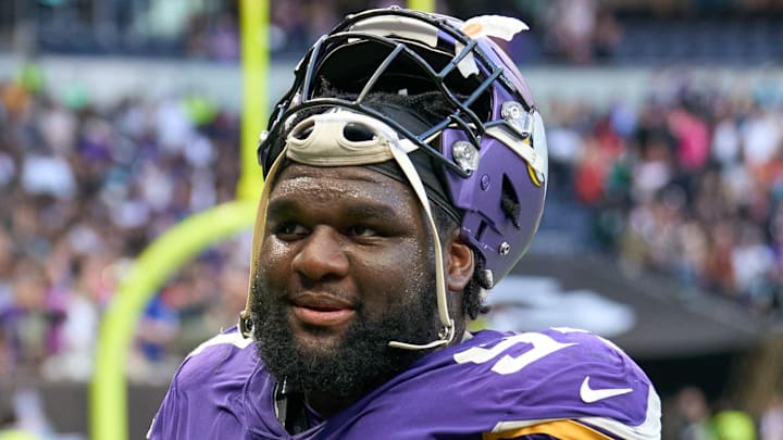 Free-Agent DL Dalvin Tomlinson