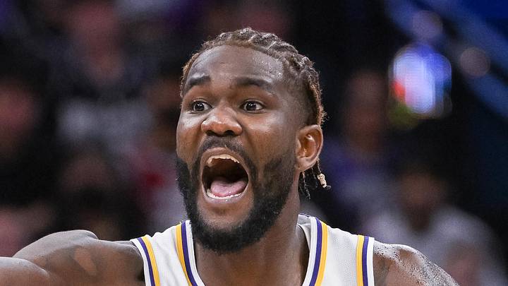 Los Angeles Lakers, Deandre Ayton