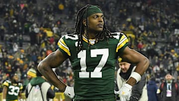 Chicago Bears v Green Bay Packers