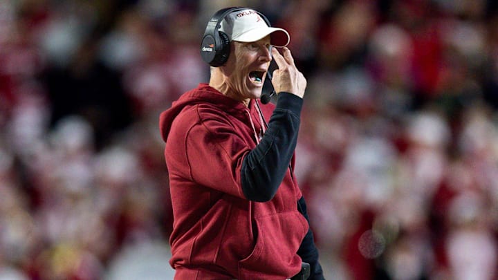 Oklahoma coach Brent Venables Oklahoma coach Brent Venables