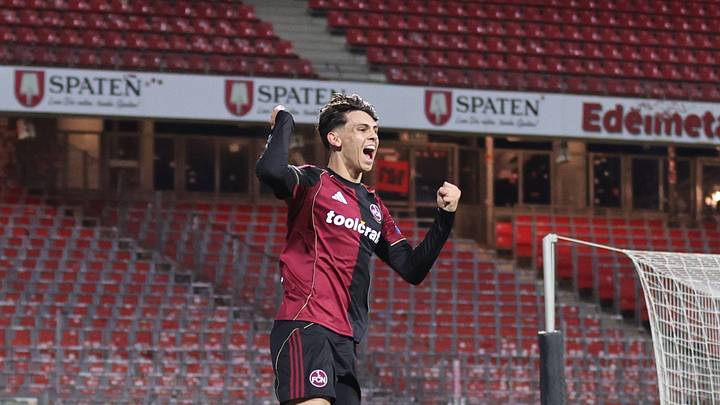 Tino Kusanovic jubelt für die U23 des FCN