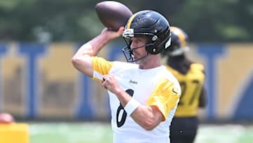Jun 10, 2025; Pittsburgh, PA, USA;  Pittsburgh Steelers quarterback Aaron Rodgers during minicamp at their South Side facility. Mandatory Credit: Philip G. Pavely-Imagn Images